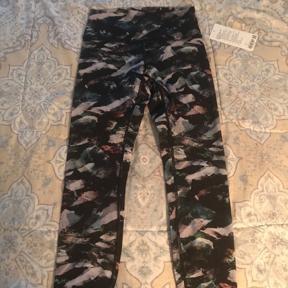 lululemon athletica Pants - Lululemon Wunder Under